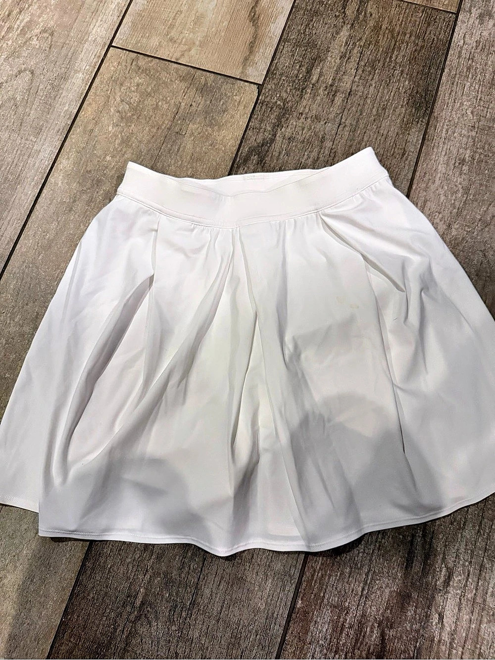 lululemon Court Rival High-Rise Skirt White XS